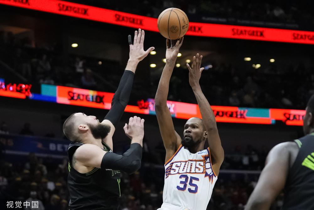 中国队在新 中国队在新