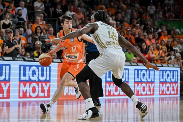 并一度取得 并一度取得